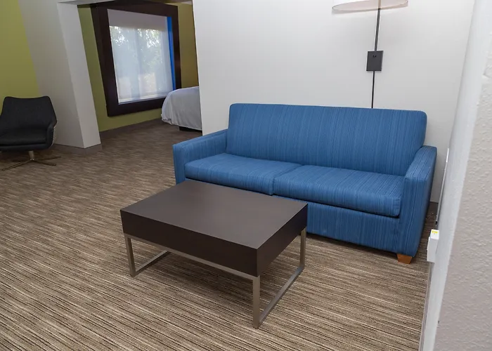 Holiday Inn Express Clayton Southeast Raleigh By Ihg Garner