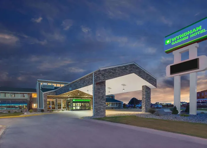 Wyndham Garden Fort Wayne