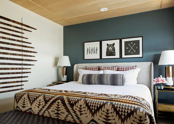 Kimpton Riverplace Hotel By Ihg Portland