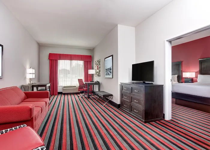 Holiday Inn & Suites Lafayette North By Ihg