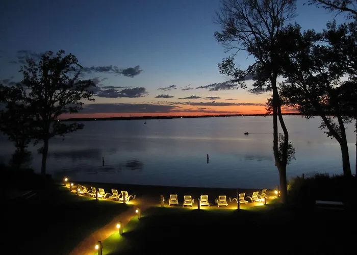 Best Western Premier The Lodge On Lake Detroit Detroit Lakes