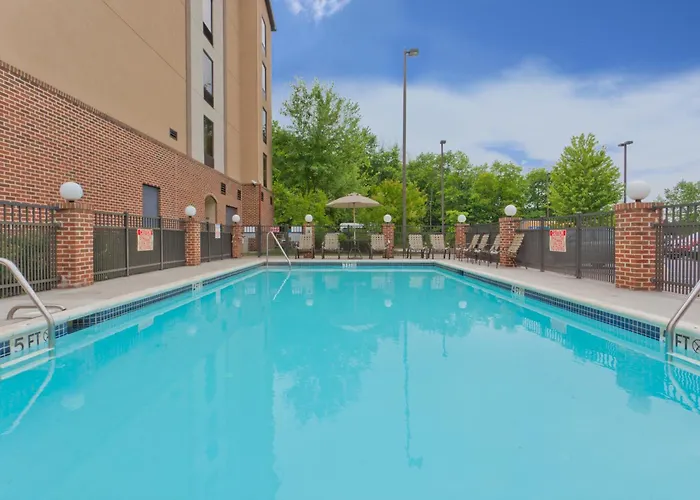 Holiday Inn Express Hotel & Suites Dover By Ihg