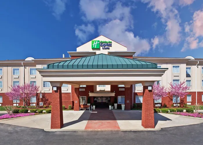 Holiday Inn Express Hotel & Suites Manchester Conference Center By Ihg