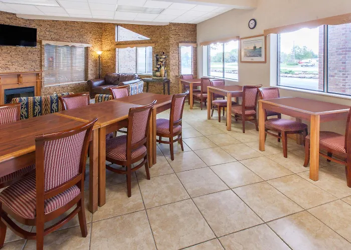 Days Inn By Wyndham Sault Ste Marie Mi