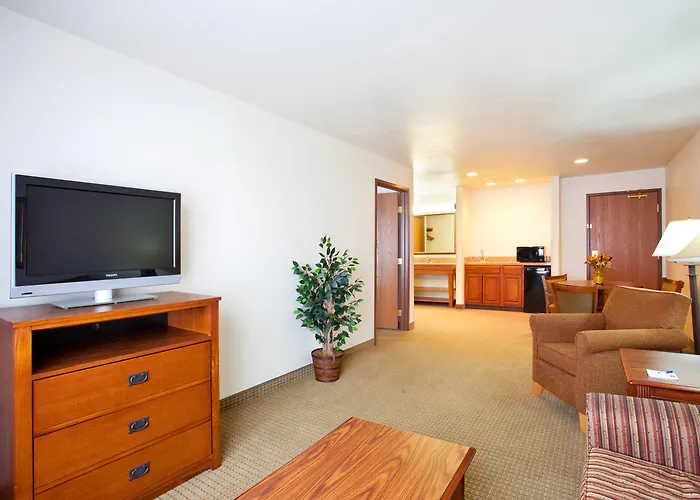 Holiday Inn Express Hotel & Suites Mattoon By Ihg