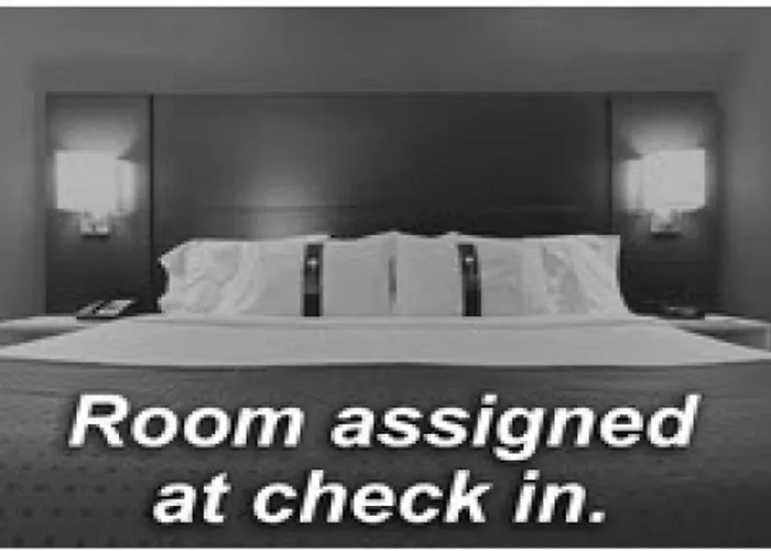Holiday Inn Express Brampton By Ihg
