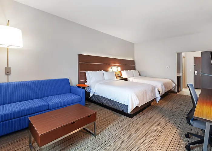 Holiday Inn Express & Suites - Tulsa Northeast - Owasso By Ihg