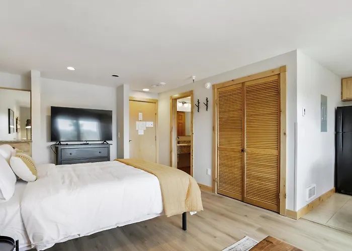 Studio @ The Village W/Incredible Views~Sleeps 4 Breckenridge