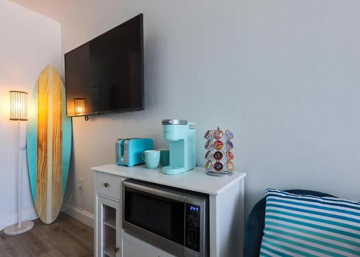 Pineapple Pad Studio At Coastal Waters 105