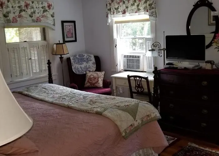 Eastgate Inn B&B Lenox