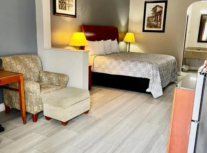 American Way Inn & Suites Memphis