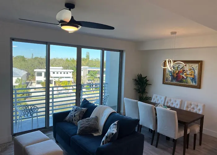 Condo Cuteness With Stellar View ~ On The Water & Perfectly Located