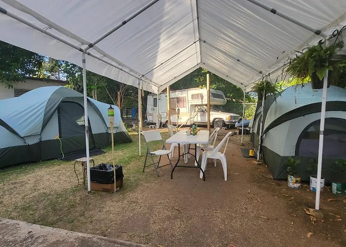 Cozy Glamping Retreat: Biobay-Adjacent Family Getaway Hotel Vieques
