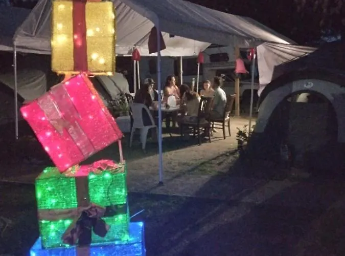 Cozy Glamping Retreat: Biobay-Adjacent Family Getaway Hotel Vieques