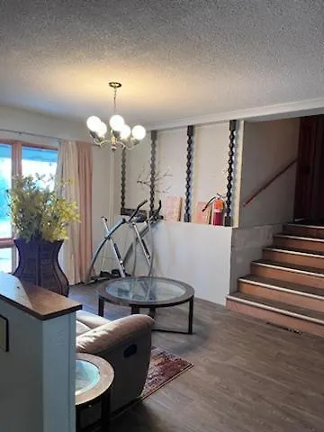 Cozy And Compact @4425 Bed & Breakfast Anchorage