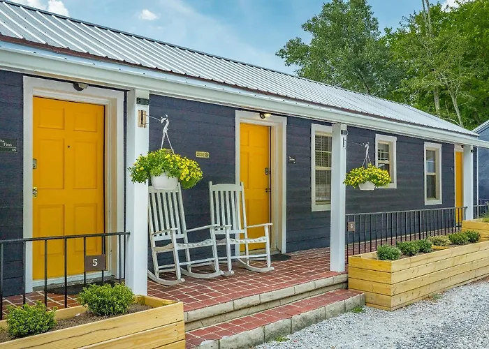 01 The Eames Suite - A Pmi Scenic City Vacation Rental Chattanooga