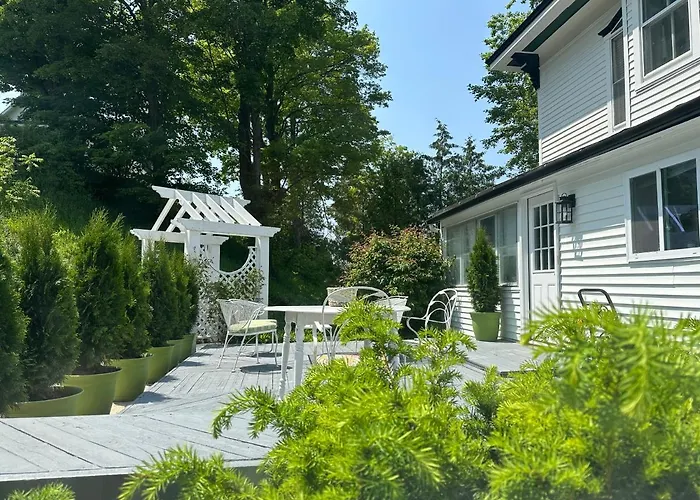The Belvedere B&B Charlevoix