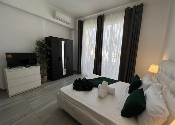 Vacation Studios With Rooftop Pool, Beach Club, Spa, Restaurants - Ducassi Collection - Playa Los Corales