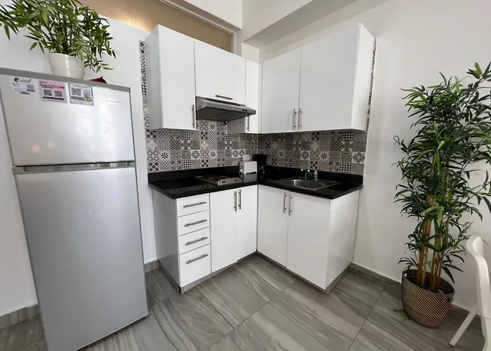 Vacation Studios With Rooftop Pool, Beach Club, Spa, Restaurants - Ducassi Collection - Playa Los Corales