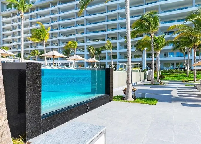 Ocean View In 5 Diamond Resort Cancun