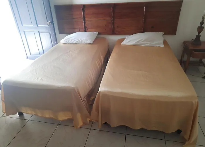 Brandon Hill Guest House Montego Bay