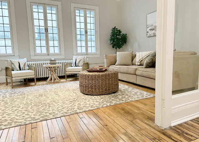 The Historic Lyric Presidential Suite Cincinnati