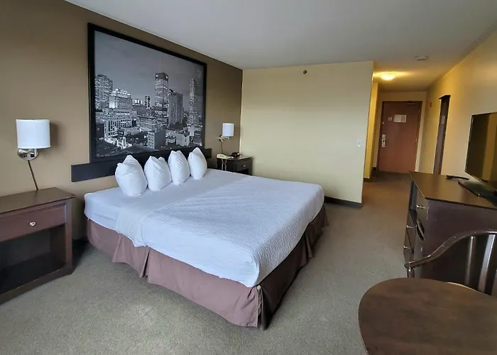 Super 8 By Wyndham Barrie South Hotel