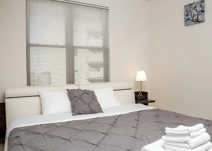 Heaven On Washington Furnished Apartments - Heart Of The City