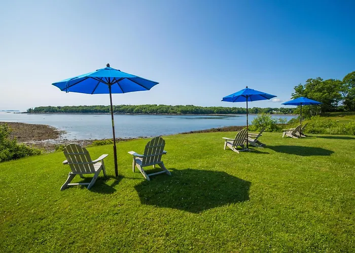 Strawberry Hill Seaside Inn Rockport