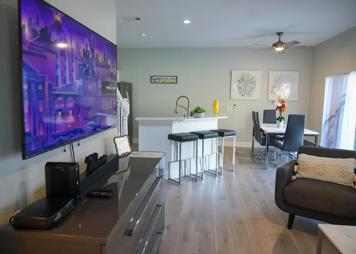 Luxury Resort 4-Bedroom Retreat Minutes From Disney Welcome To Your Perfect Vacation Getaway! Kissimmee