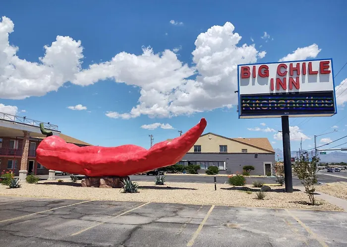 Big Chile Inn & Suites Las Cruces