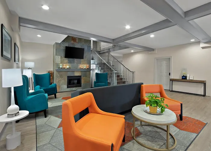 Comfort Inn & Suites Santee I-95