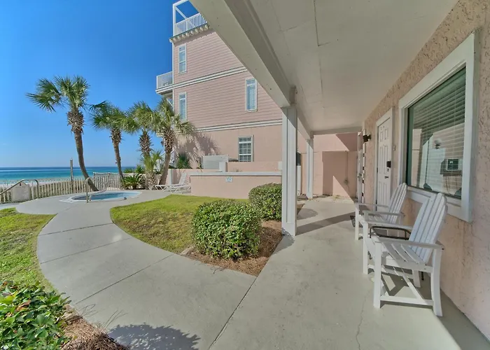 Pineapple Villas Laguna Beach