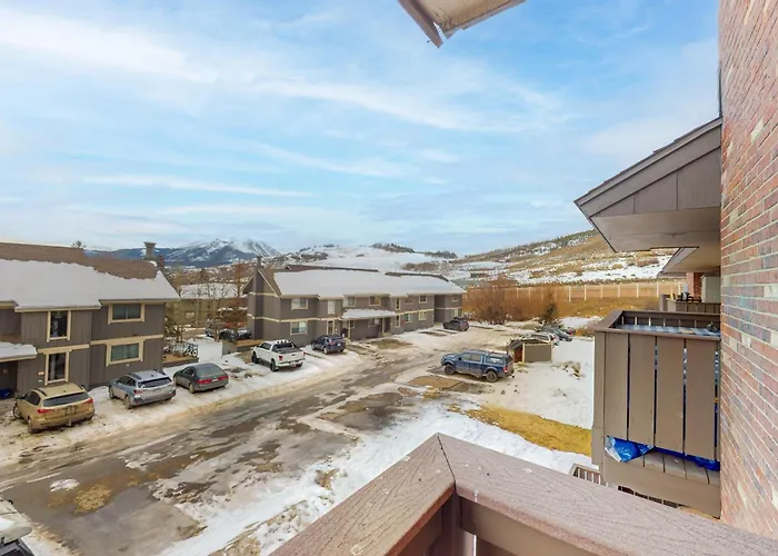 Mountian View Condo Unit S303