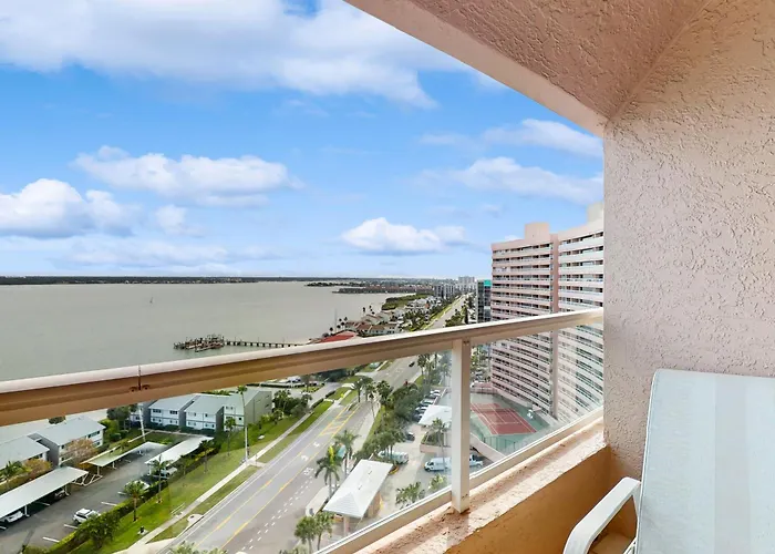 Crescent Beach Club II 17A Clearwater Beach