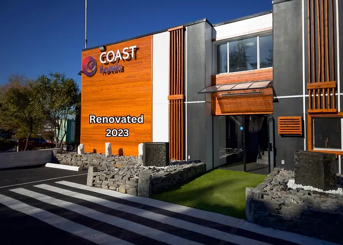 Coast Metro Vancouver Hotel