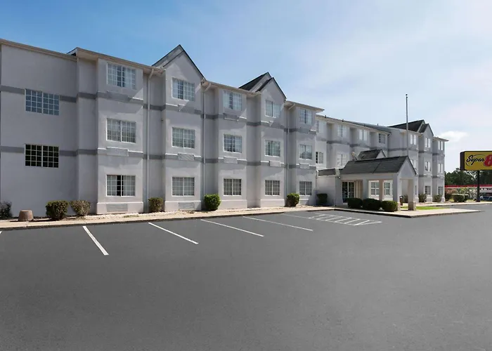 Super 8 By Wyndham Harbison/Parkridge Hospital