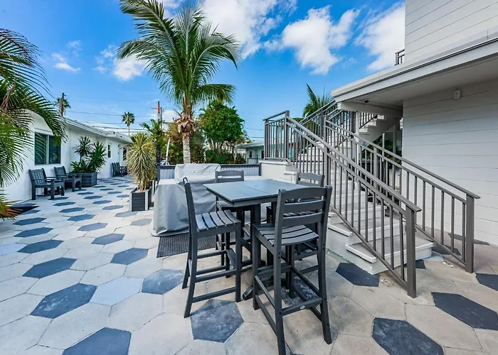 The Roth Hotel, Treasure Island, Florida St. Pete Beach