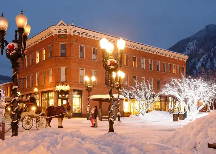 Independence Square 304, Stylish Hotel Room With Downtown Views & Great Location Aspen
