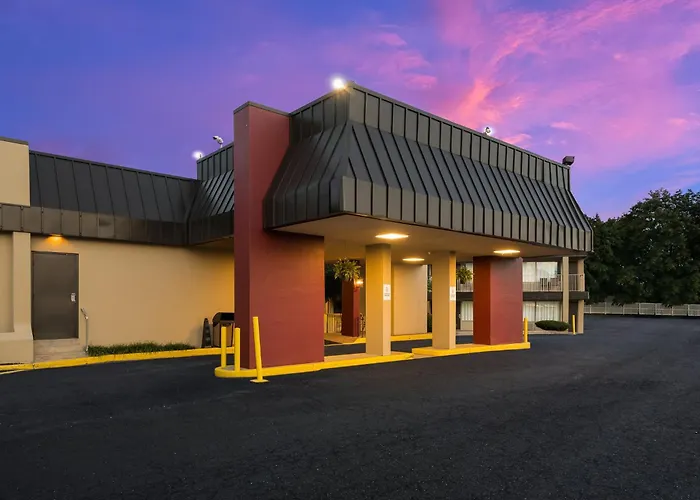 Red Roof Inn Reading