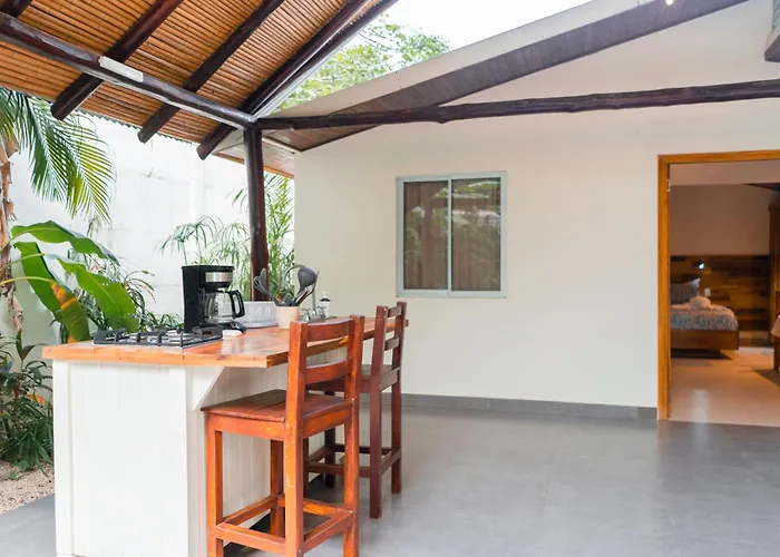 Banana Beach Bungalows Playa Santa Teresa 