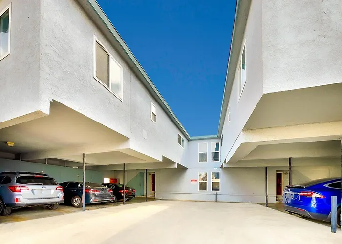 Groundswell 4 Bedroom Newport Beach