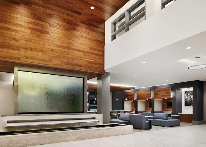Embassy Suites By Hilton Atlanta Airport North Hapeville