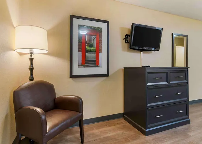 Extended Stay America Select Suites - St Louis - Earth City