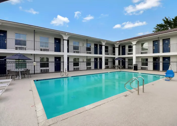 Motel 6-Bryan, Tx - University Area