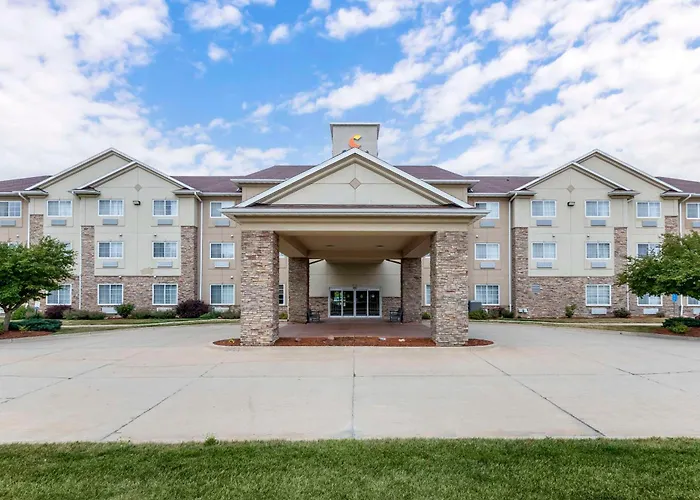 Comfort Suites Cedar Falls Industrial Park