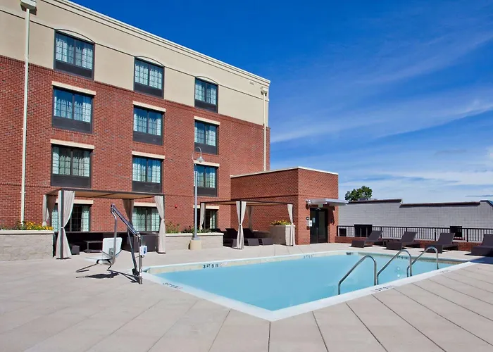 Hampton Inn & Suites Chapel Hill/Carrboro