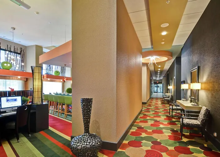 Hampton Inn & Suites Crabtree