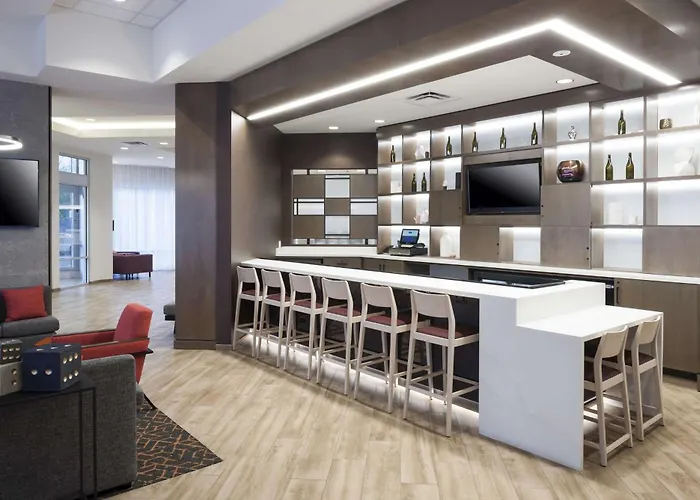 Hampton Inn & Suites Phoenix Downtown