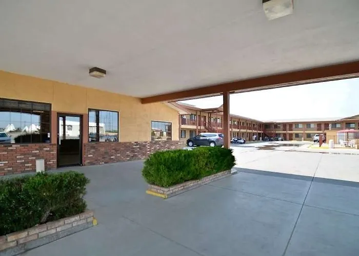 Magnuson Hotel Adobe Holbrook